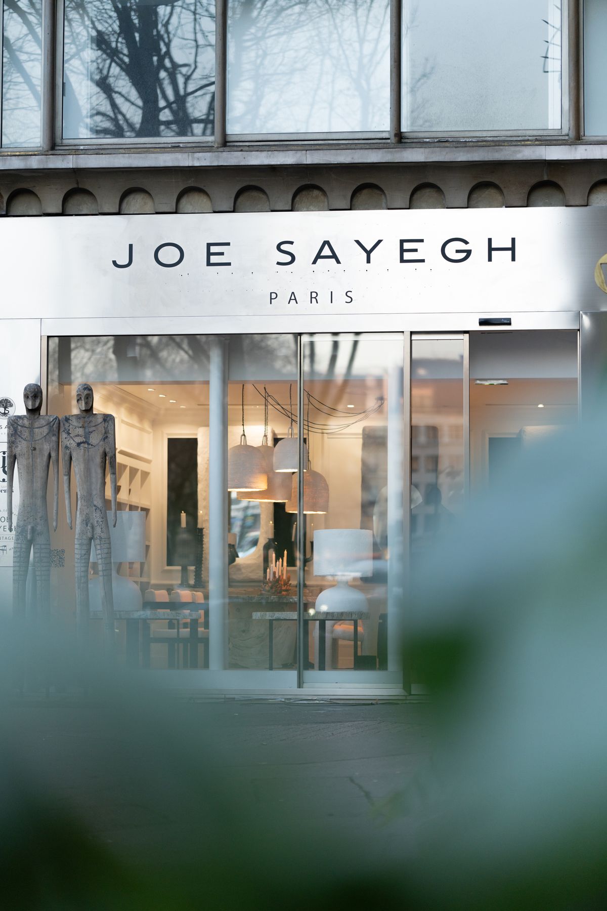 Vitrine de la boutique Joe Sayegh à Paris
